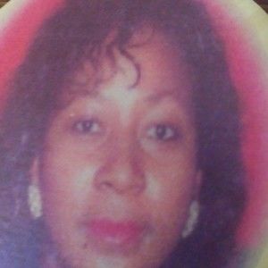 Meet your Posher, Lena